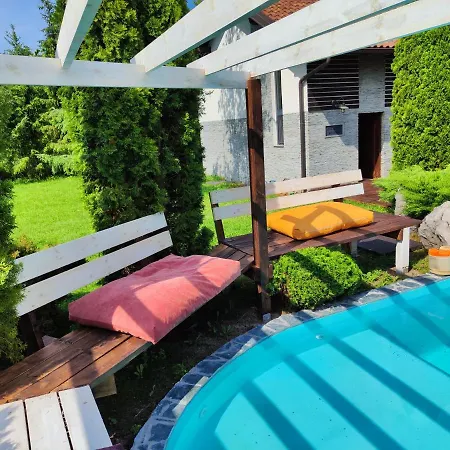 Σπίτι διακοπών Luxury Riverfront With Pool&sports
