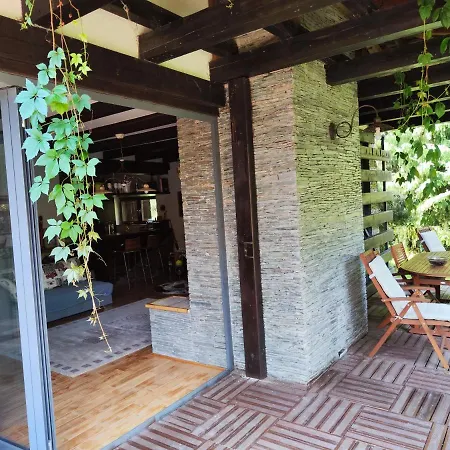 Дом отдыха Luxury Riverfront With Pool&sports *